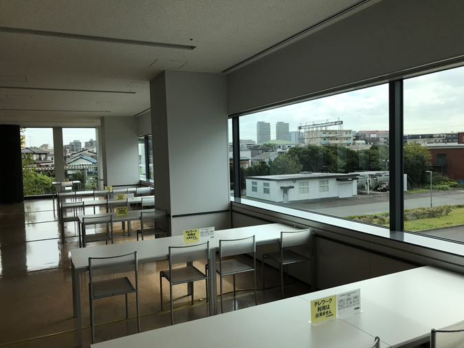 写真:改修前の食堂